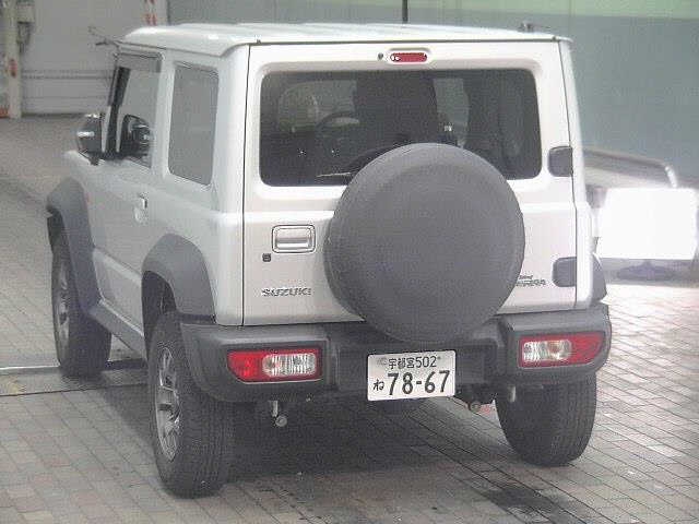 SUZUKI JIMNY SIERRA
