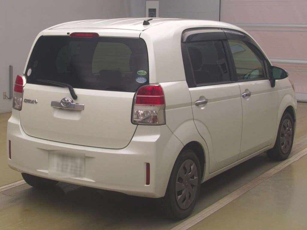 TOYOTA SPADE