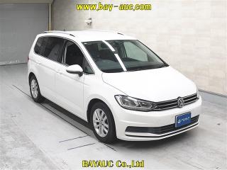 VOLKSWAGEN GOLF TOURAN