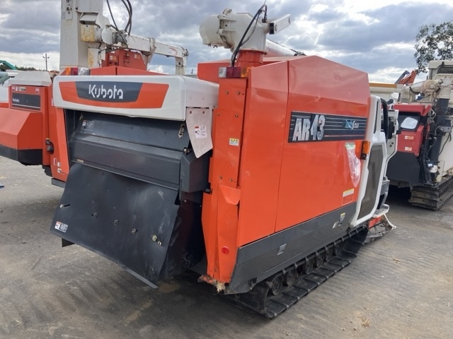 KUBOTA KUBOTA