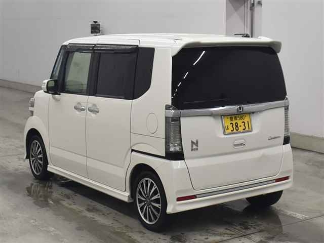 HONDA N BOX CUSTOM