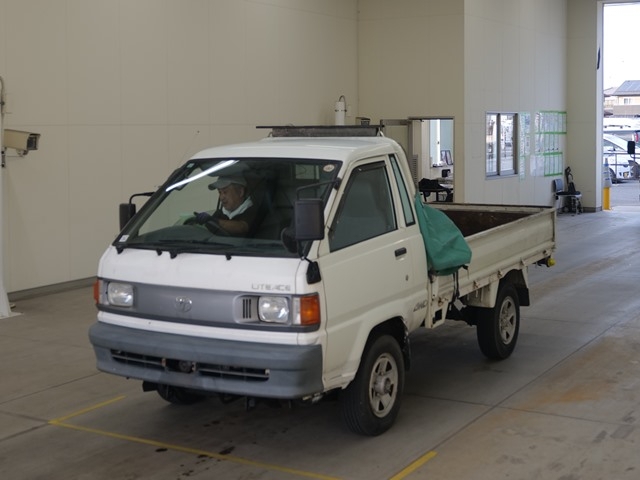 TOYOTA TOWN ACE TRUCK