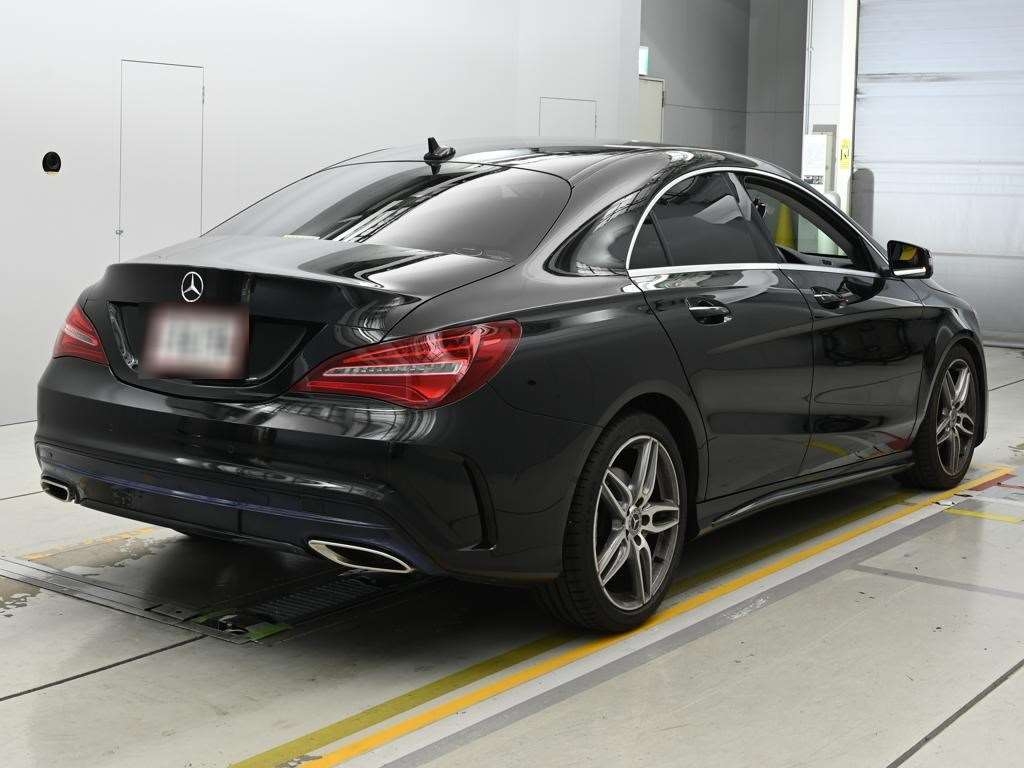 MERCEDES BENZ CLA