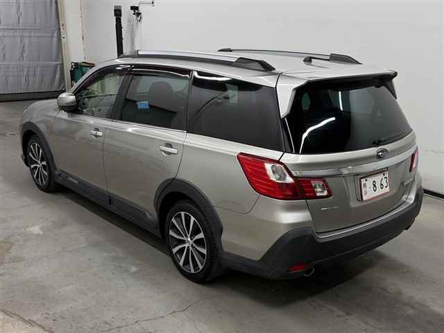 SUBARU EXIGA CROSSOVER 7