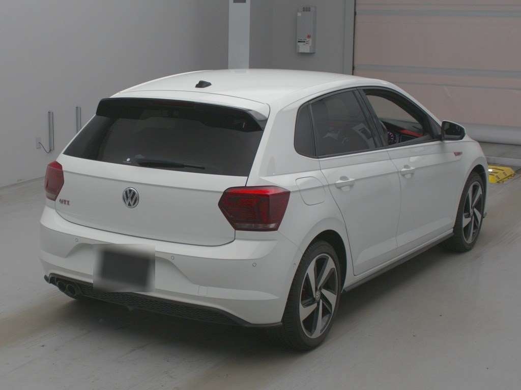 VOLKSWAGEN POLO GTI