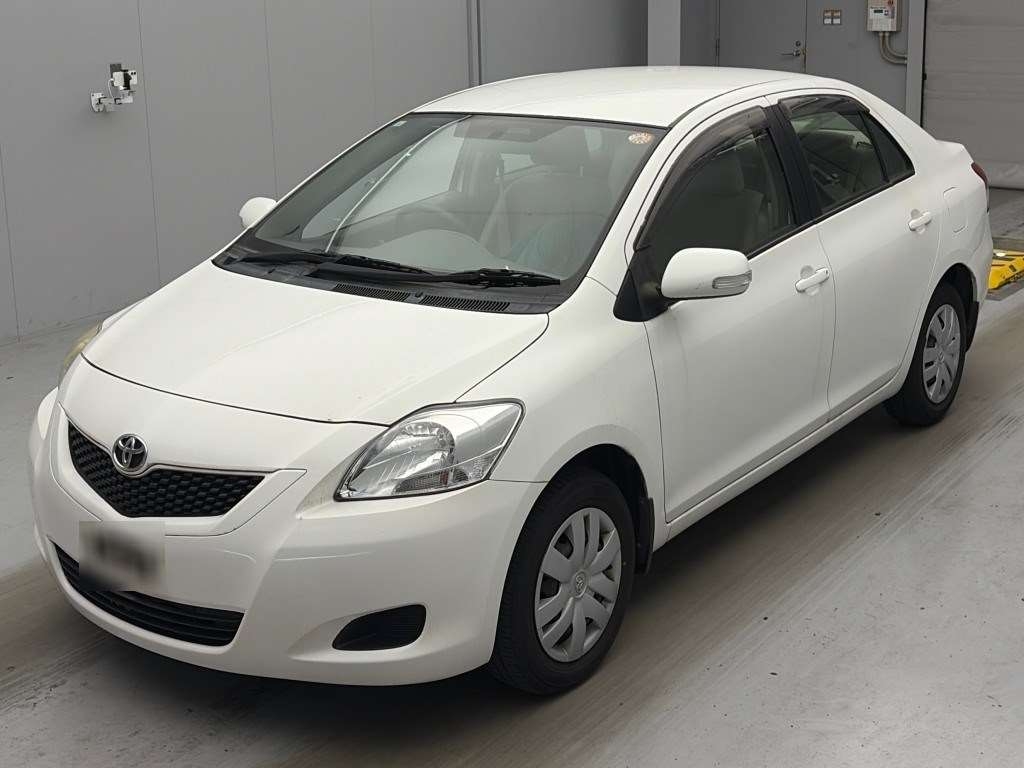 TOYOTA BELTA