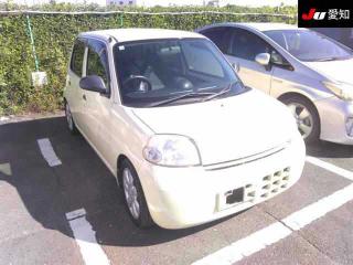 DAIHATSU ESSE