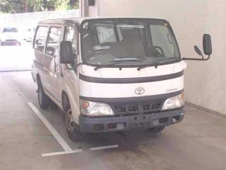 TOYOTA DYNA VAN