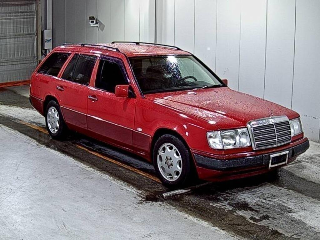 MERCEDES BENZ MEDIUM CLASS