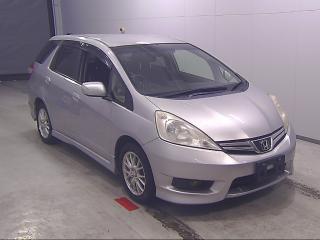 HONDA FIT SHUTTLE