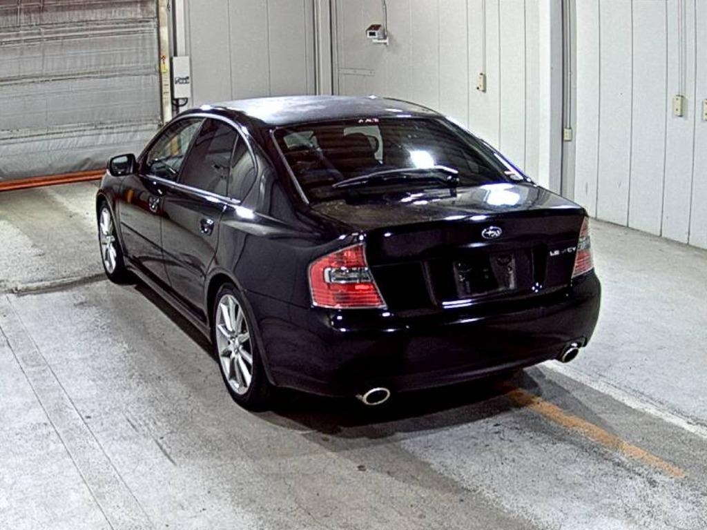 SUBARU LEGACY B4