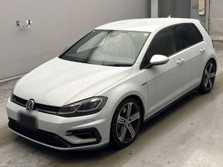 VOLKSWAGEN GOLF R