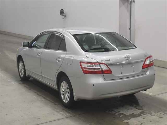 TOYOTA PREMIO