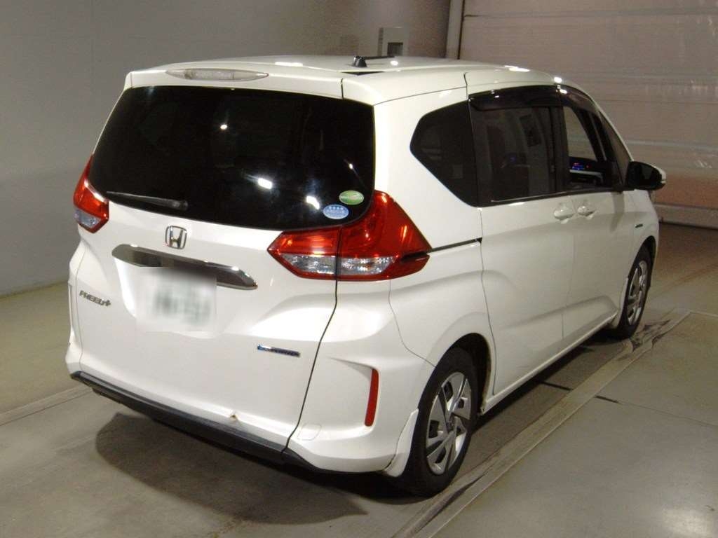 HONDA FREED + HYBRID