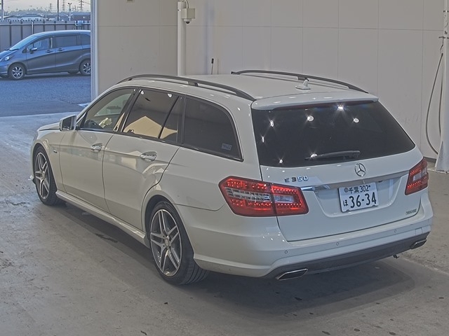 MERCEDES BENZ E CLASS STATION WAGON