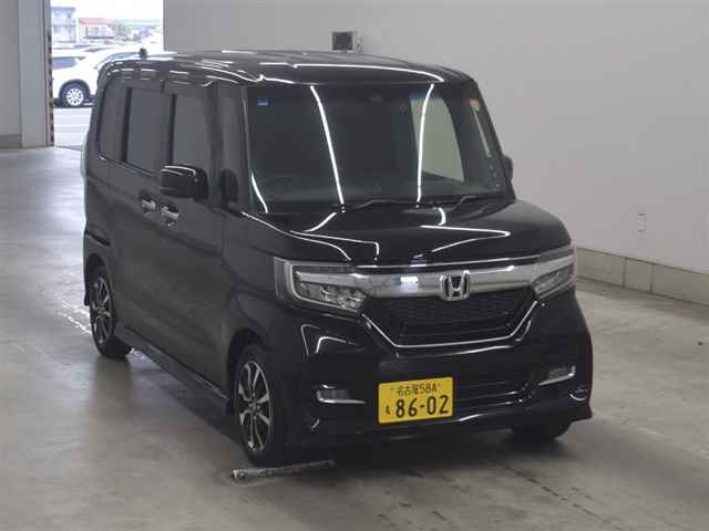 HONDA N BOX CUSTOM