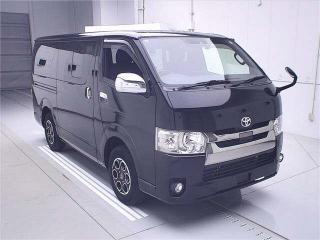 TOYOTA REGIUS ACE