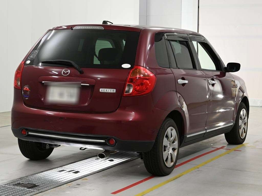 MAZDA VERISA