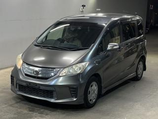 HONDA FREED HYBRID