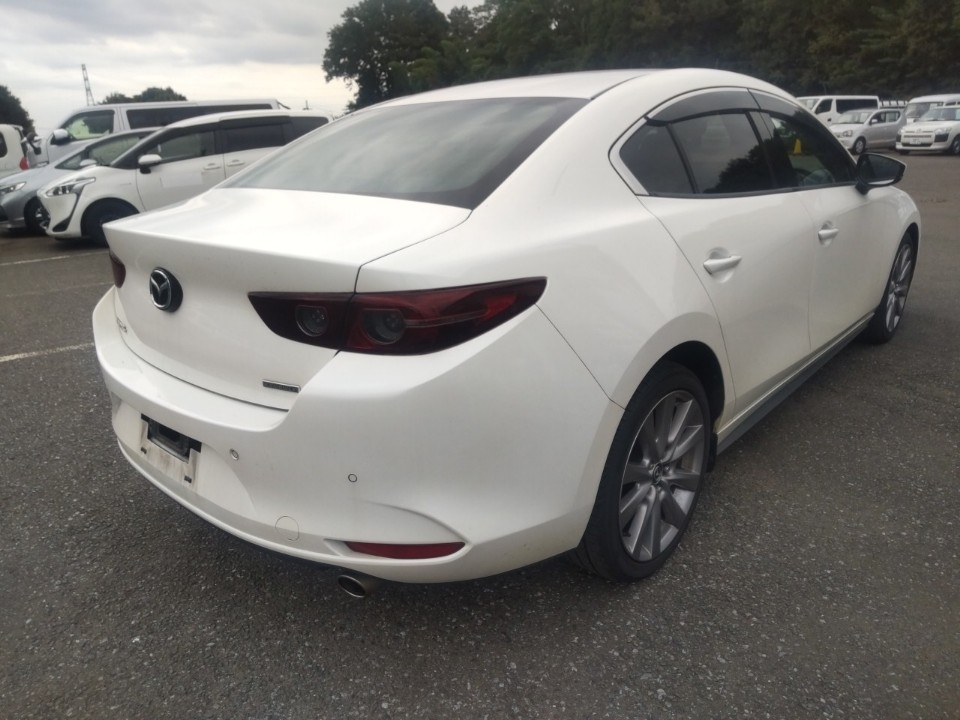 MAZDA MAZDA3
