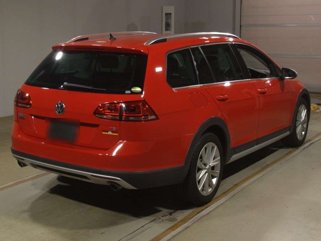 VOLKSWAGEN GOLF ALLTRACK