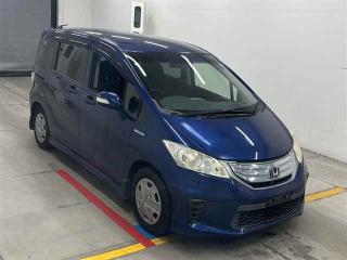 HONDA FREED HYBRID