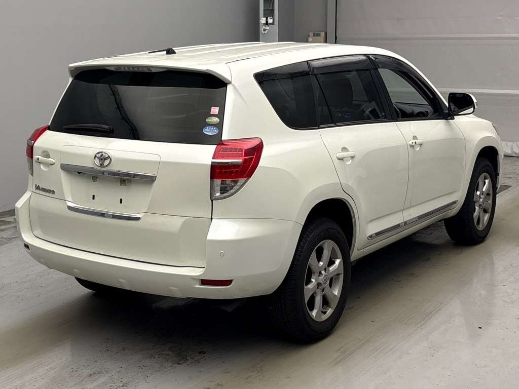 TOYOTA VANGUARD