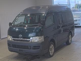 TOYOTA REGIUS VAN