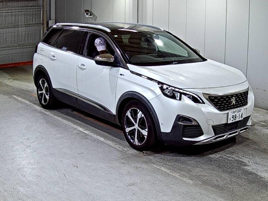 PEUGEOT 5008