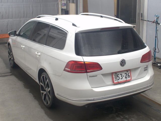 VOLKSWAGEN PASSAT WAGON