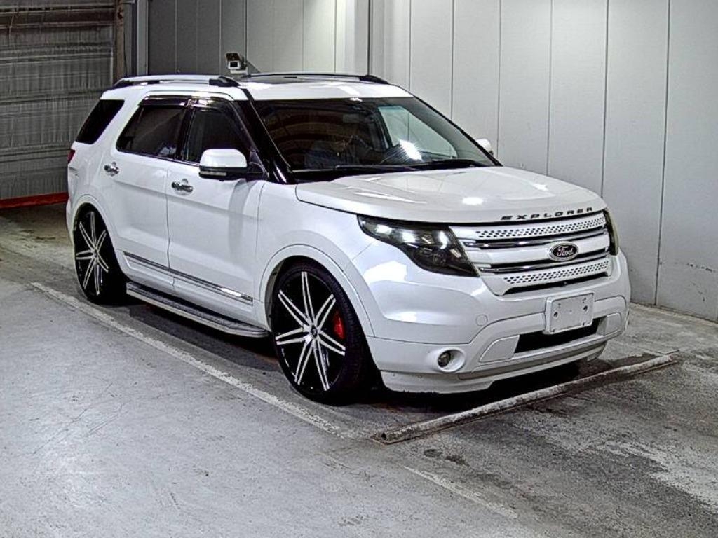 FORD EXPLORER