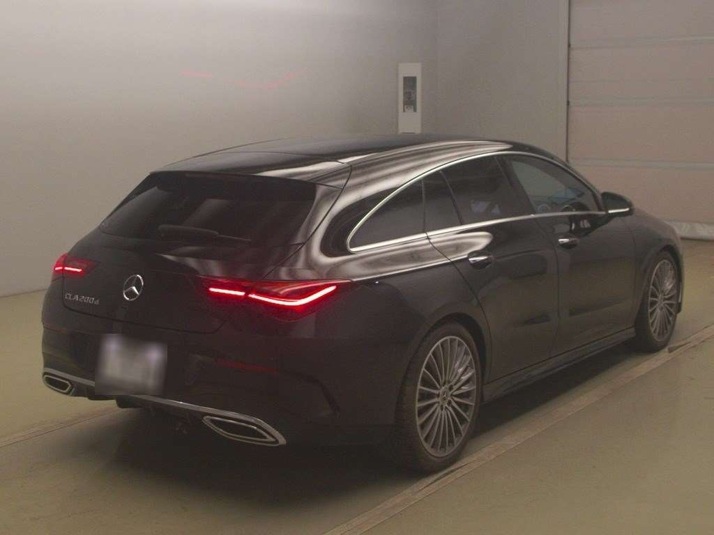 MERCEDES BENZ CLA SHOOTING BRAKE