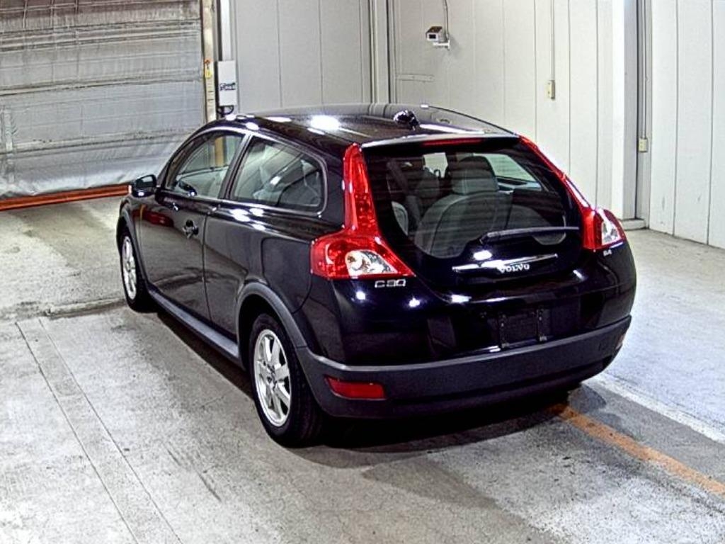 VOLVO C30