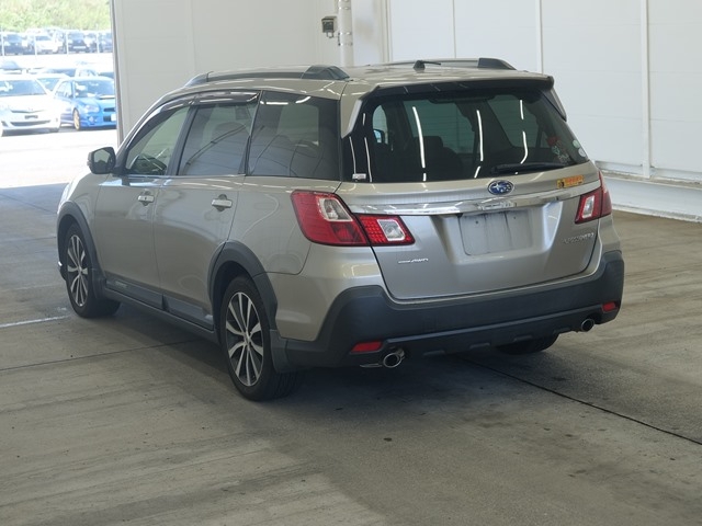 SUBARU EXIGA CROSSOVER 7