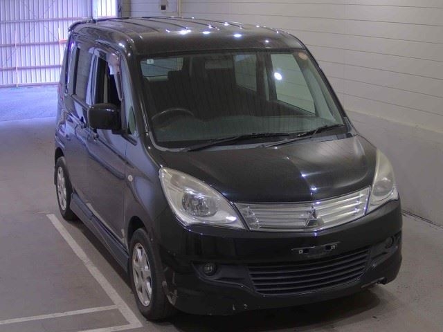 MITSUBISHI DELICA D:2