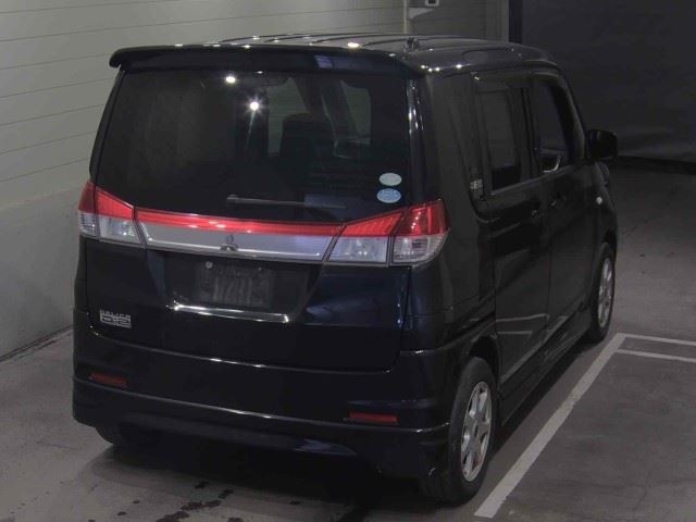 MITSUBISHI DELICA D:2