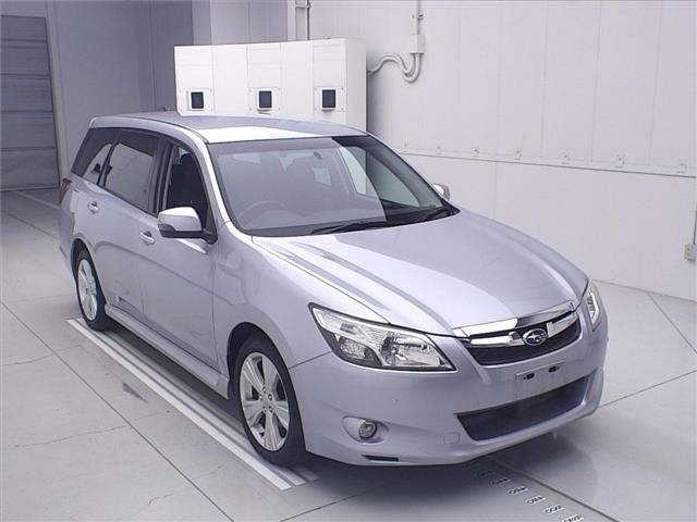 SUBARU EXIGA