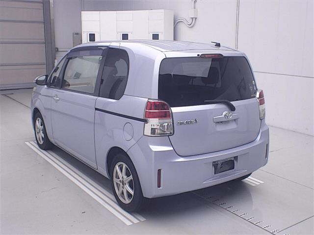 TOYOTA SPADE