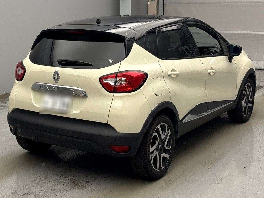 RENAULT CAPTUR