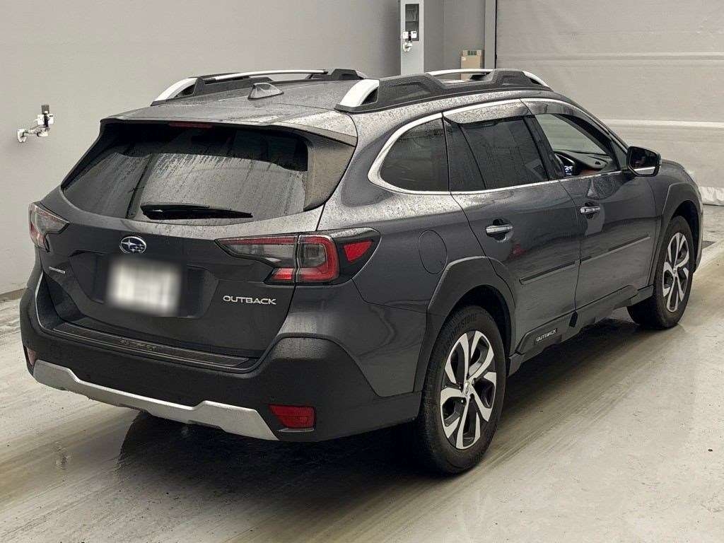 SUBARU OUTBACK