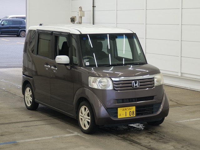 HONDA N BOX +
