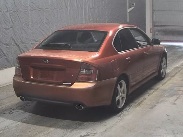 SUBARU LEGACY B4