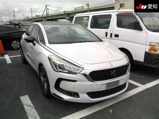 CITROEN DS5