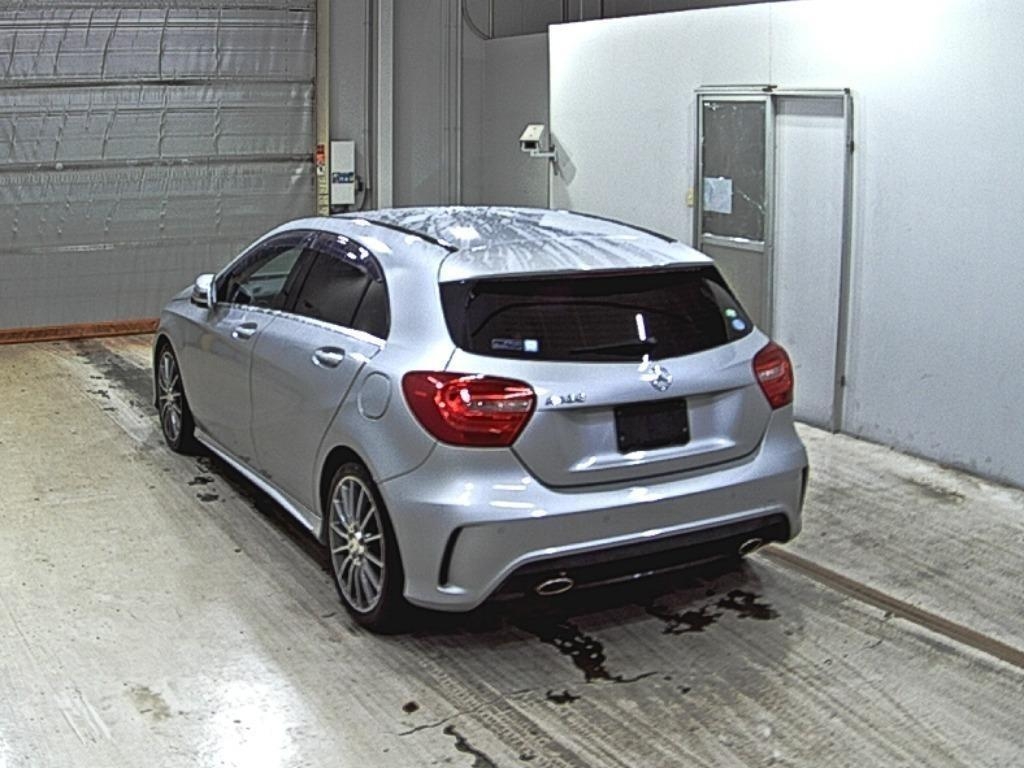 MERCEDES BENZ A CLASS