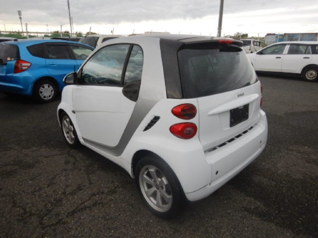 SMART FORTWO COUPE