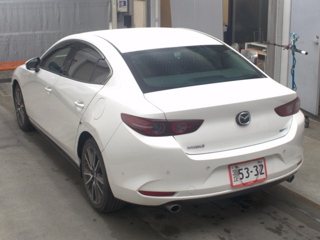 MAZDA MAZDA3