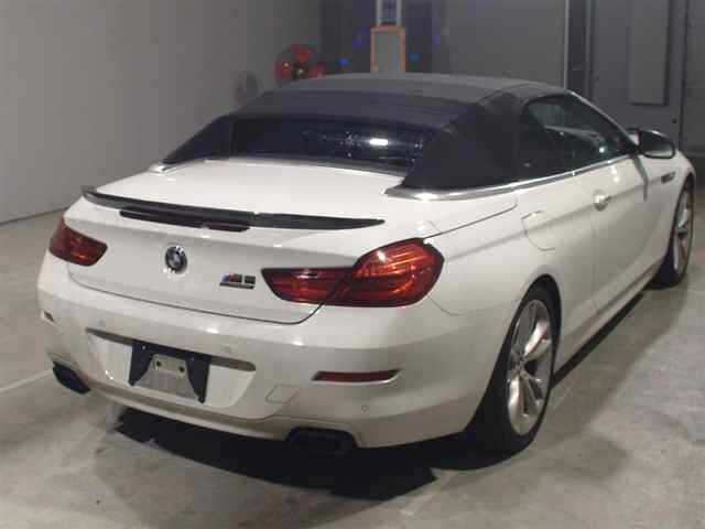 BMW 6 SERIES