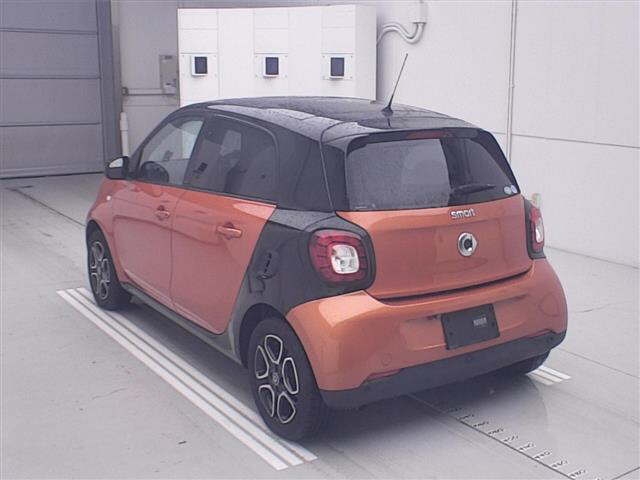 SMART FOURFOUR