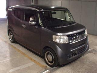 HONDA N-BOX SLASH