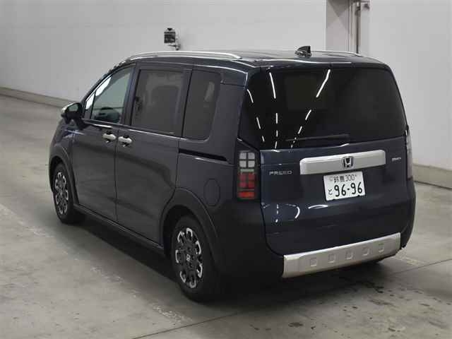 HONDA FREED HYBRID